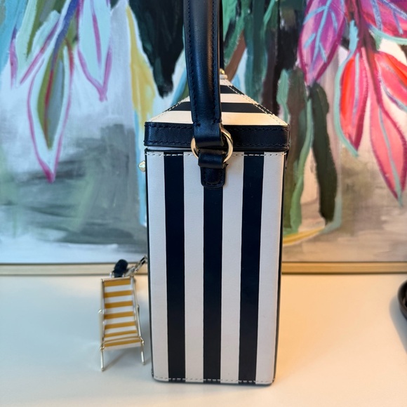 Sunkiss 3d Tent Crossbody | Kate Spade New York | Kate Spade  Rare Kate Spade Novelty Retired 3D Sunkiss Striped Tent Cabana Leather bag